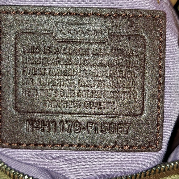 Coach purse - Picture 3 of 3